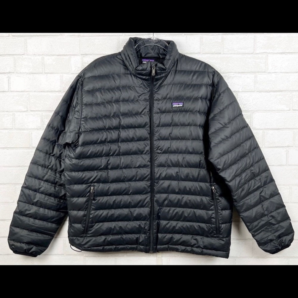 Patagonia Men's Down Black Sweater Zip Puffer jacket Size Large